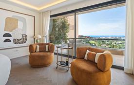 5 odalılar çatı dairesi 851 m² Nueva Andalucia'da, İspanya. 6,900,000 €