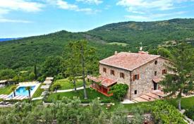 8 odalılar villa 670 m² Civitella In Val di Chiana'da, İtalya. 1,980,000 €