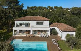 6 odalılar villa Valbonne'de, Fransa. 2,990,000 €