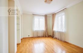 6 odalılar daire 245 m² Moscow'da, Rusya. $1,700 haftalık