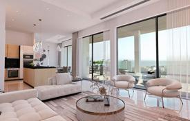 3 odalılar daire 131 m² Agios Tychonas'da, Kıbrıs. 1,250,000 €