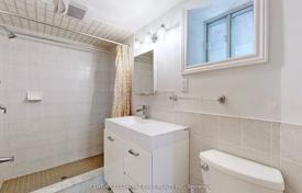 6 odalılar konak Old Toronto'da, Kanada. C$1,192,000