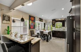 Şehir içinde müstakil ev – Coconut Creek, Florida, Amerika Birleşik Devletleri. $540,000