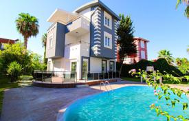 5 odalılar villa 220 m² Belek'te, Türkiye. $348,000