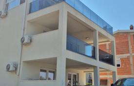 7 odalılar şehir içinde müstakil ev 240 m² Pašman'da, Hırvatistan. 620,000 €