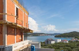 5 odalılar şehir içinde müstakil ev 282 m² Betina'da, Hırvatistan. 1,400,000 €