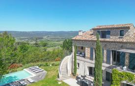 12 odalılar villa Roussillon'da, Fransa. 1,395,000 €