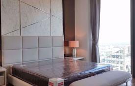 2 odalılar kondominyumda daireler Bang Rak'da, Tayland. $4,600 haftalık