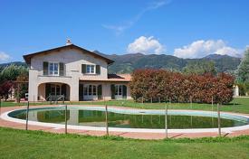 Villa – Forte dei Marmi, Toskana, İtalya. 5,700 € haftalık