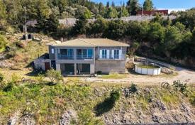 4 odalılar şehir içinde müstakil ev 132 m² Lefkas'da, Yunanistan. 700,000 €