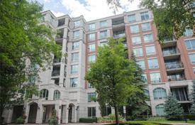 3 odalılar daire North York'da, Kanada. C$1,042,000