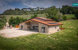 7 odalılar köşk 262 m² Todi'de, İtalya. 630,000 €