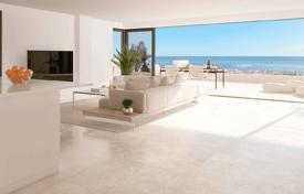 3 odalılar daire 195 m² Estepona'da, İspanya. 847,000 €