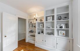 6 odalılar konak Old Toronto'da, Kanada. C$1,816,000