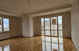 4 odalılar daire 200 m² Ataşehir'da, Türkiye. $429,000