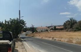Arsa Peyia'da, Kıbrıs. 375,000 €