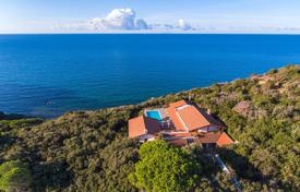 Villa – Punta Ala, Toskana, İtalya. Price on request