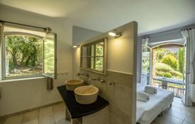Yazlık ev – Bonnieux, Provence - Alpes - Cote d'Azur, Fransa. 7,900 € haftalık