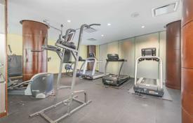 5 odalılar daire North York'da, Kanada. C$775,000