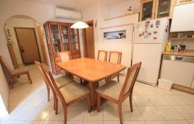 3 odalılar daire 93 m² Split'te, Hırvatistan. 395,000 €