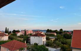 10 odalılar şehir içinde müstakil ev 420 m² Kastela'da, Hırvatistan. 459,000 €