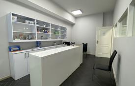 Şehir içinde müstakil ev 460 m² Debrecen'da, Macaristan. 1,006,000 €