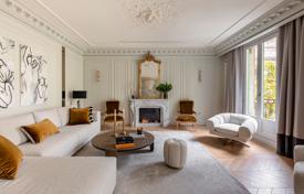 4 odalılar daire 201 m² L'Eixample'de, İspanya. 2,350,000 €