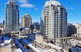 2 odalılar daire North York'da, Kanada. C$887,000