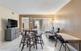 3 odalılar kondominyumda daireler 102 m² Coral Springs'da, Amerika Birleşik Devletleri. $306,000
