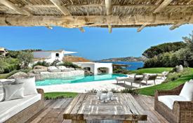 Villa – Punta Sardegna, Sardunya, İtalya. 30,000 € haftalık