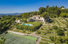 Villa – Chateauneuf-Grasse, Cote d'Azur (Fransız Rivierası), Fransa. 2,990,000 €