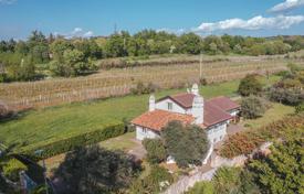 5 odalılar villa Trieste'de, İtalya. 750,000 €