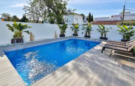 4 odalılar villa 225 m² Marbella'da, İspanya. 1,295,000 €