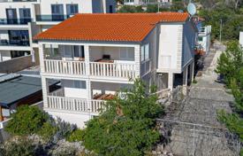 7 odalılar şehir içinde müstakil ev 202 m² Rogoznica (Sibenik-Knin)'da, Hırvatistan. 545,000 €