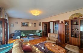 5 odalılar daire 265 m² Rijeka'da, Hırvatistan. 450,000 €