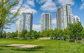5 odalılar daire North York'da, Kanada. C$873,000