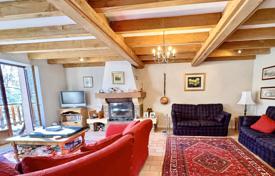 7 odalılar daire Saint-Martin-de-Belleville'de, Fransa. 990,000 €