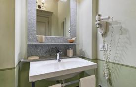 9 odalılar daire Asti'de, İtalya. 1,700,000 €