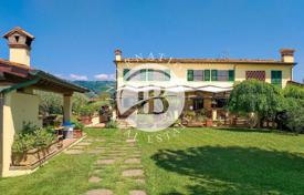 11 odalılar villa Massarosa'da, İtalya. 1,500,000 €