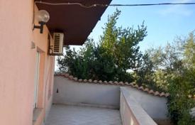 5 odalılar şehir içinde müstakil ev 270 m² Ližnjan'da, Hırvatistan. 464,000 €
