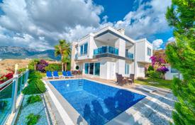 5 odalılar villa 520 m² Alanya'da, Türkiye. 24,988,000 TRY