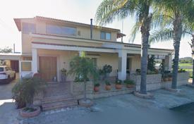 5 odalılar yazlık ev Larnaka'da, Kıbrıs. 409,000 €