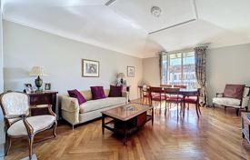 3 odalılar daire 82 m² Le Carré d'Or'da, Fransa. 725,000 €