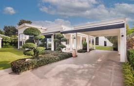 3 odalılar villa 280 m² Pattaya'da, Tayland. $775,000