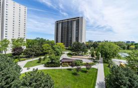 3 odalılar daire Etobicoke'de, Kanada. C$1,042,000