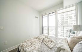 6 odalılar daire Etobicoke'de, Kanada. C$856,000