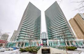 2 odalılar daire Yonge Street'da, Kanada. C$731,000