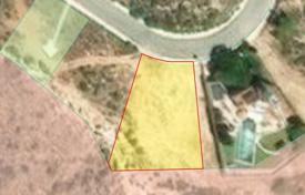Arsa Pissouri'de, Kıbrıs. 1,750,000 €