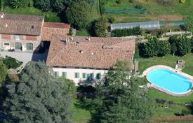 Çiftlik – Lucca, Toskana, İtalya. 5,500,000 €