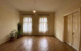 2 odalılar daire 86 m² District VI (Terézváros)'da, Macaristan. 172,000 €